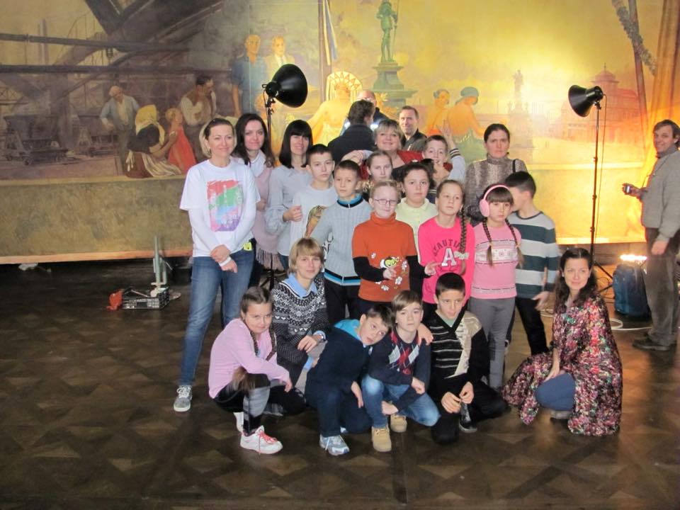 Děti z Ukrajiny navštívili Colloredo-Mansfeldský palác z 17.století.