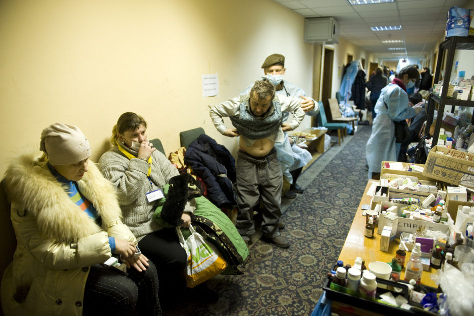Z Česka míří denně na Ukrajinu několik balíků pomoci. Hlavně potravin a léků